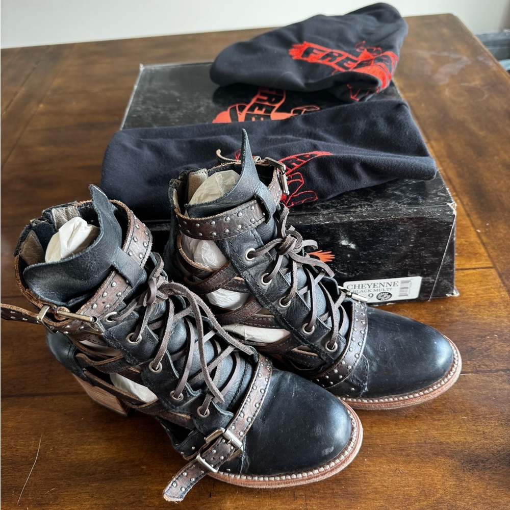 Freebird Cheyenne size 9